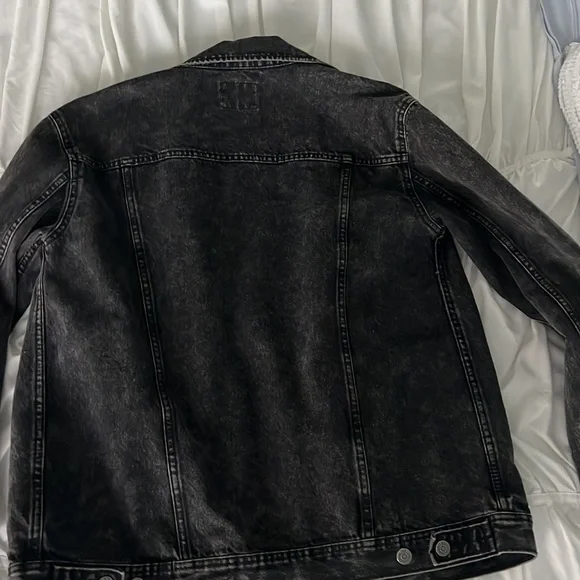 Old Navy Black Boyfriend Medium Tall Jean Jacket - Picture 3 of 3